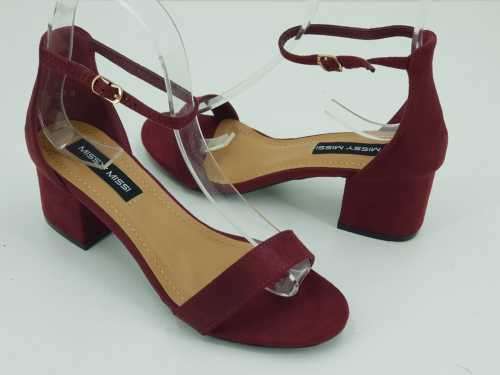 MISSY MISSI MAROON SANDAL : NEW : IN BOX : ONLY SIZE 8  : LADIES UK SIZE